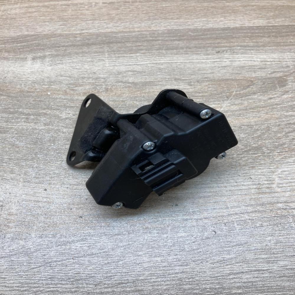 95VW 14453 BA 7M0847080  Air flap motor/actuator Seat Alhambra (Mk1)