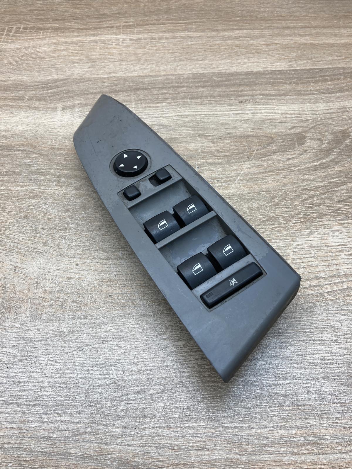 6951911 39541  Electric window control switch BMW 5 E60 E61