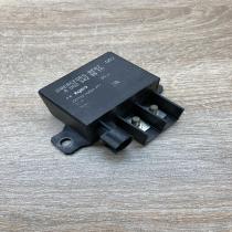 A0025423819   Glow plug pre-heat relay Mercedes-Benz E W211