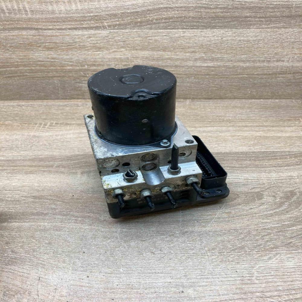 6783360 6774679  ABS Pump BMW 5 E60 E61