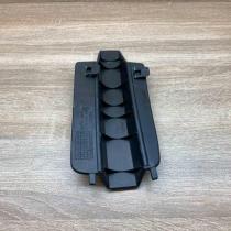 04805925AA   Front fog light trim/grill Dodge Magnum