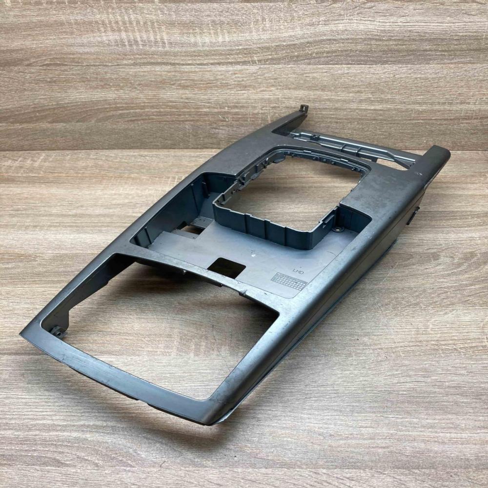 4F1864261   Center console decorative trim Audi A6 S6 C6 4F