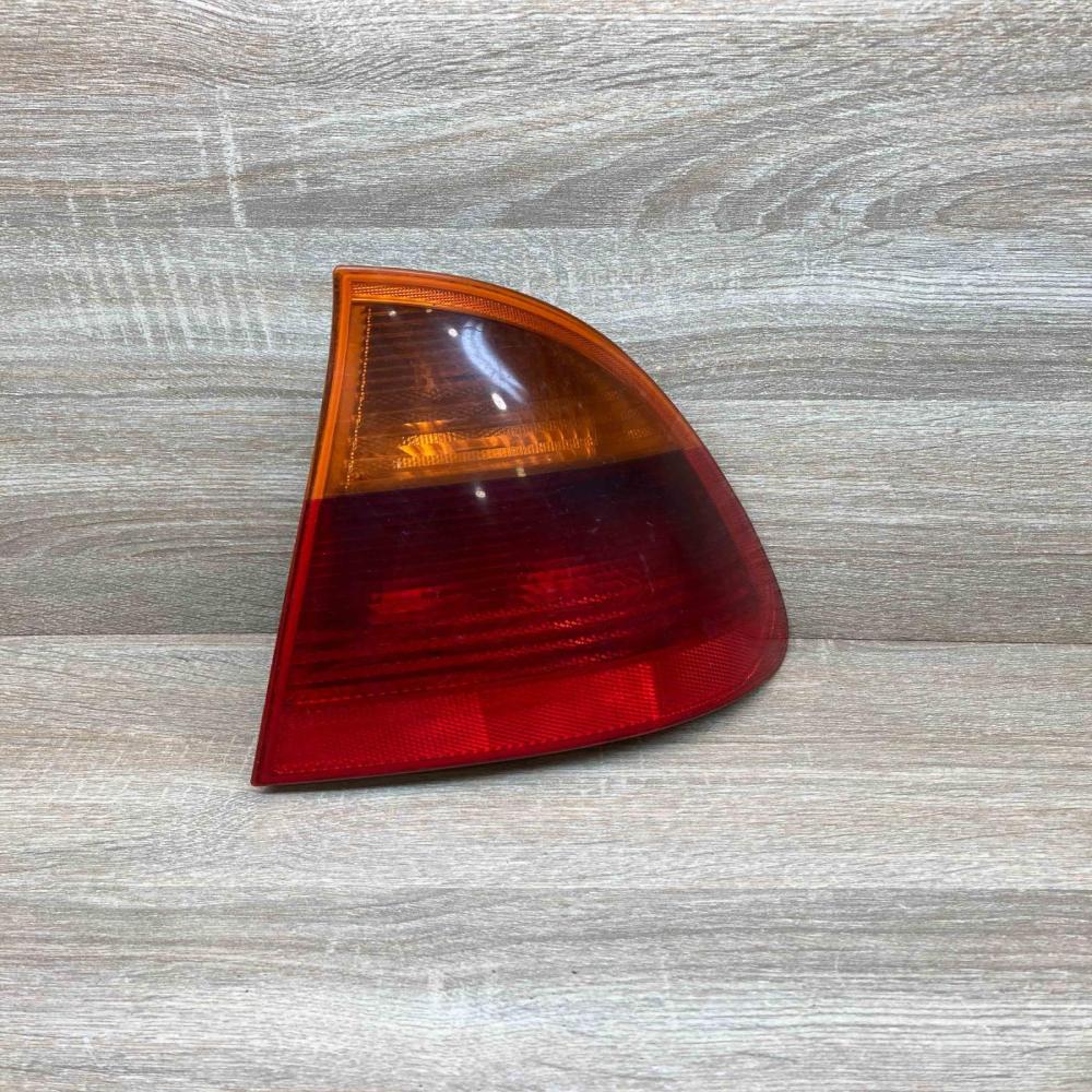 6928386 8368758  Tailgate rear/tail lights BMW 3 E46