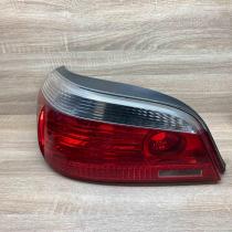6910767 2VP008679  Tailgate rear/tail lights BMW 5 E60 E61