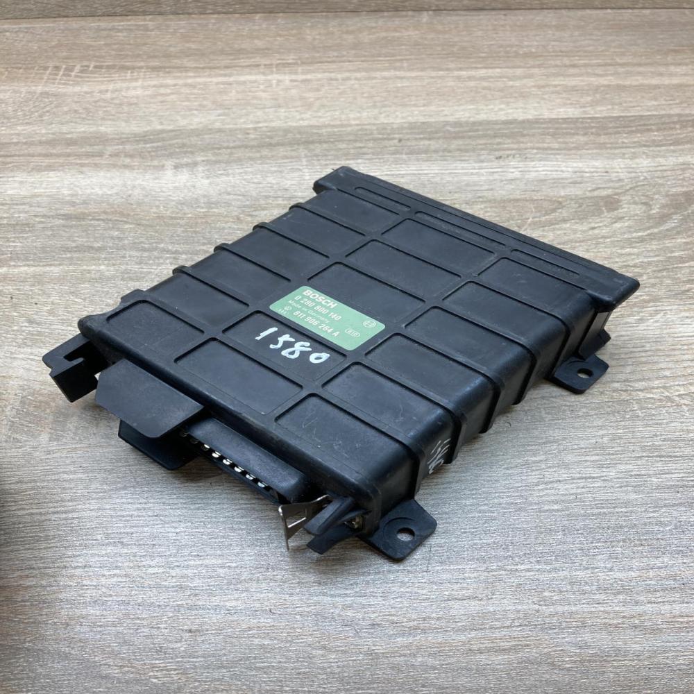 811906264A 0280800140  Engine control unit/module ECU Audi 80 90 B3