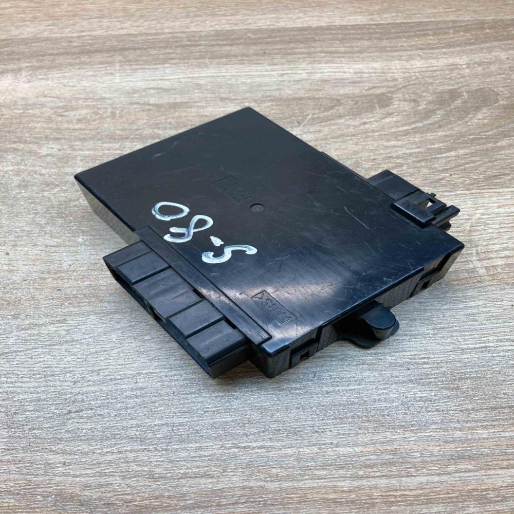 8691707   Seat control module Volvo S80