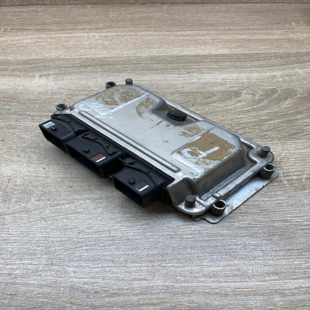 9637839580 0261206633  Engine control unit/module ECU Citroen Xsara Picasso
