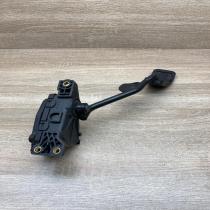 8D2721523 6PV007770  Accelerator throttle pedal Audi A6 S6 C5 4B