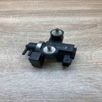 2247906   Vacuum valve BMW 5 E39