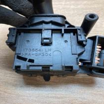 84652 05170 173654 LH  Wiper turn signal indicator stalk/switch Toyota Avensis T