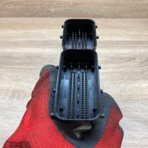 03G906021KB 0281013195  Engine control unit/module ECU Volkswagen Touran I