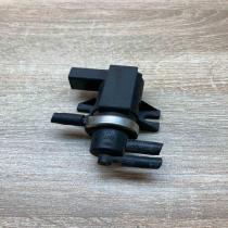 1J0906627 72290320  Valve vacuum Skoda Superb B5 (3U)