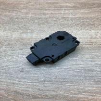 CZ113930 0857   Air flap motor/actuator Audi A6 S6 C7 4G