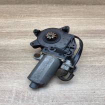 1L0837401B 0130821667  Front door window regulator motor Seat Toledo I (1L)