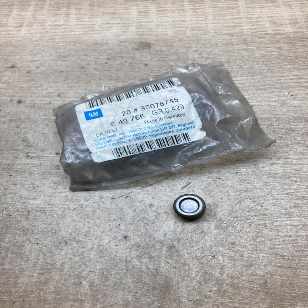 90076745 640766  Other engine part Opel Meriva A