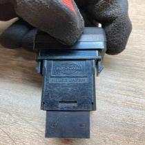 8Z09 Niles Japan Heat Switch   Windscreen/window heater switch Nissan
