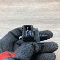 2246977   Turbo air boost pressure sensor BMW 5 E39