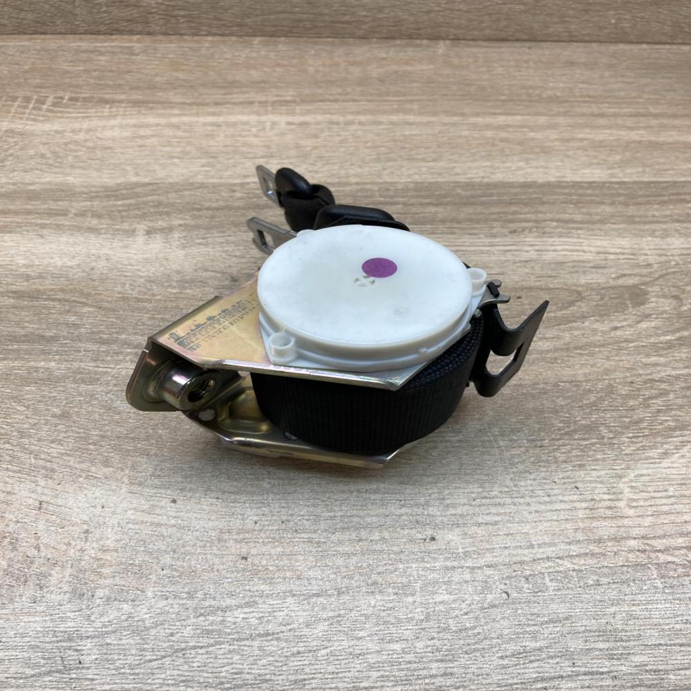 7243757 724375704  Rear seatbelt BMW 5 F10 F11