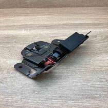 7057364   Tailgate/trunk/boot lock/catch/latch BMW 3 E46