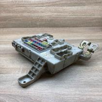 0650 5C18   Fuse module Toyota 4 Runner N210