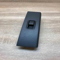 74231 0F030   Electric window control switch Toyota Corolla Verso E121