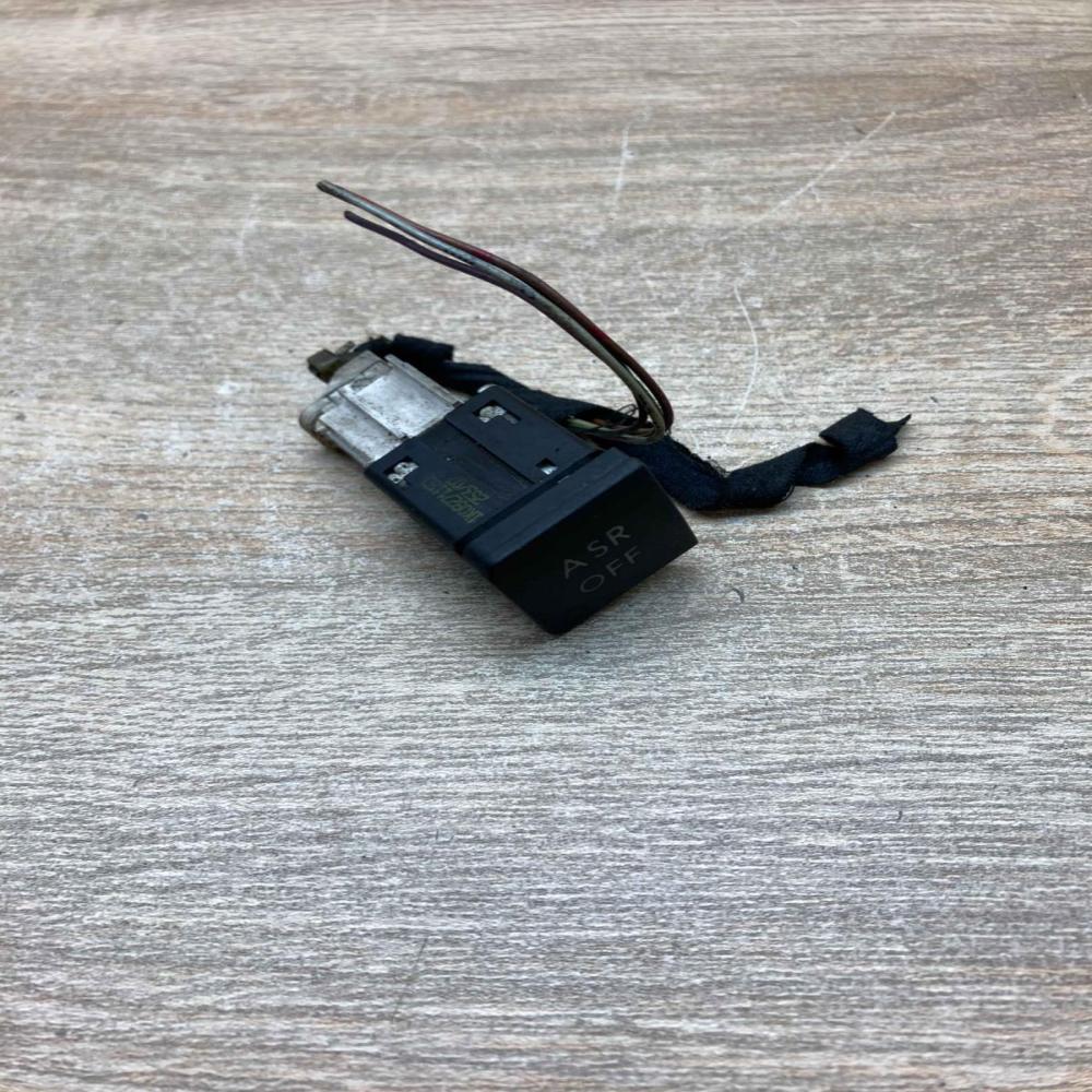 1K0927118D   Traction control (ASR) switch Volkswagen Golf V