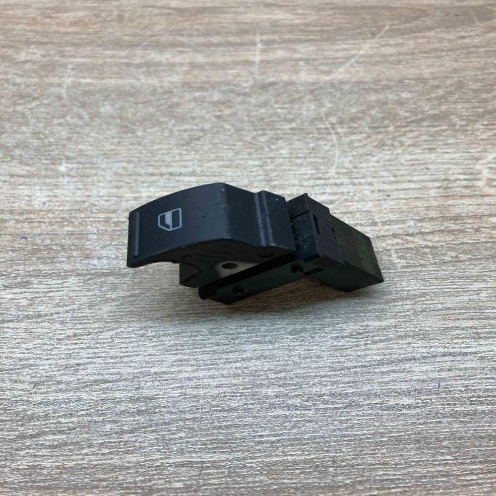 1F0959855   Electric window control switch Volkswagen Golf V