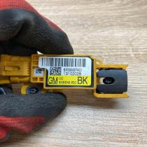 13102028   Airbag deployment crash/impact sensor Opel Signum