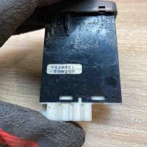 6849861   Light switch Volvo V70