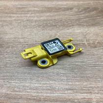 24460761   Airbag deployment crash/impact sensor Opel Zafira B