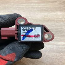 9206975 MRSA5  Airbag deployment crash/impact sensor Volvo S60