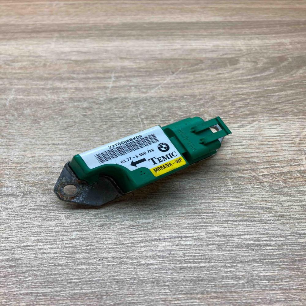 6900728   Airbag deployment crash/impact sensor BMW 5 E39