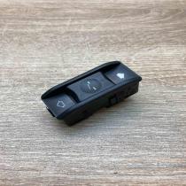 8352182   Sunroof switch BMW 5 E39