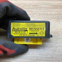 7700422078 550584300  Airbag control unit/module Renault Megane I