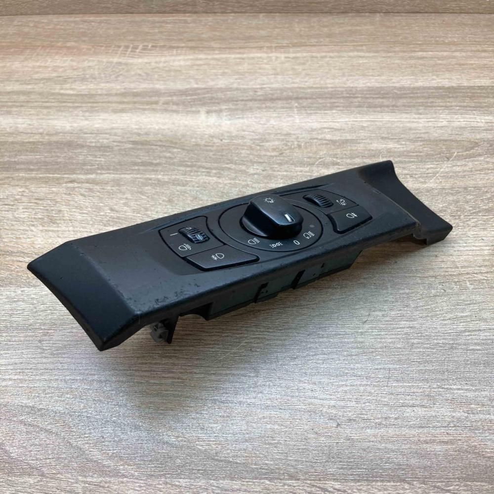 6953739   Light switch BMW 5 E60 E61