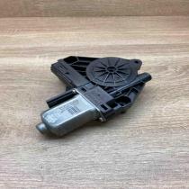 966265 102 130330  Rear door window regulator motor Volvo V60