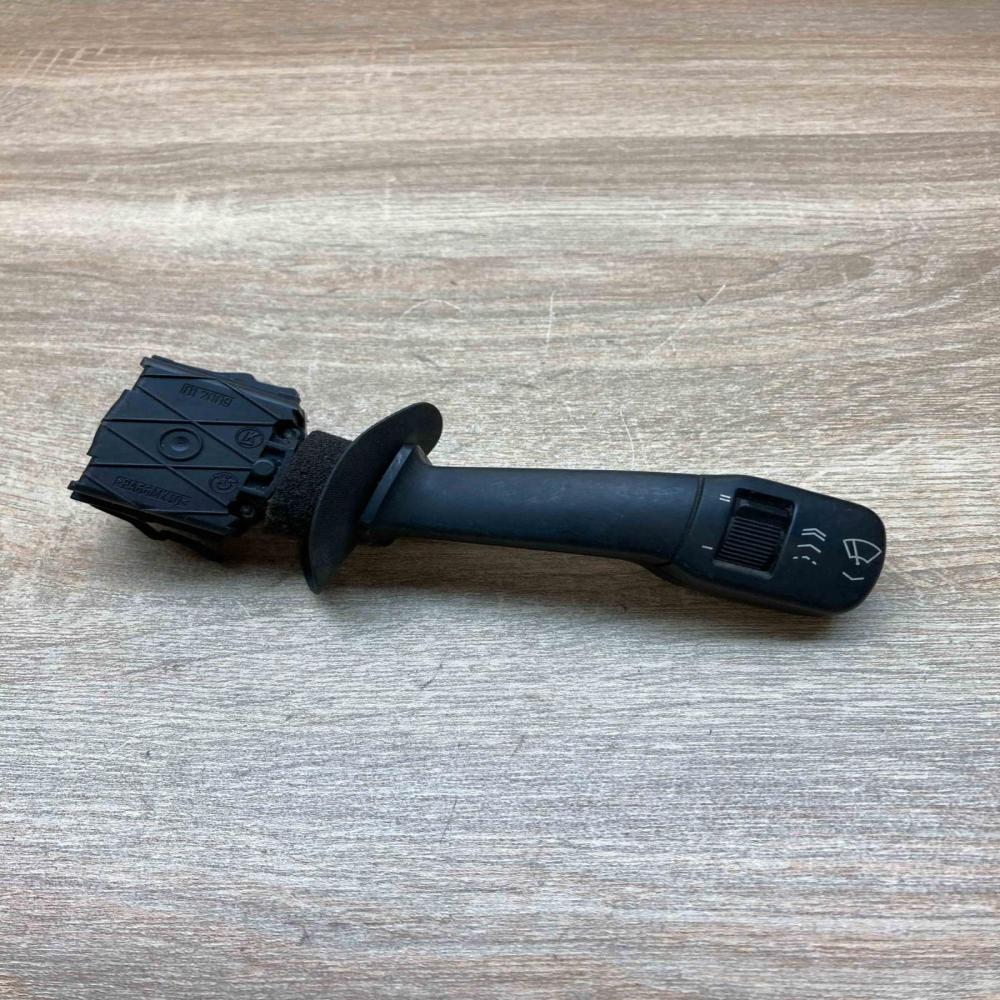 8352013   Wiper control stalk BMW 7 E38