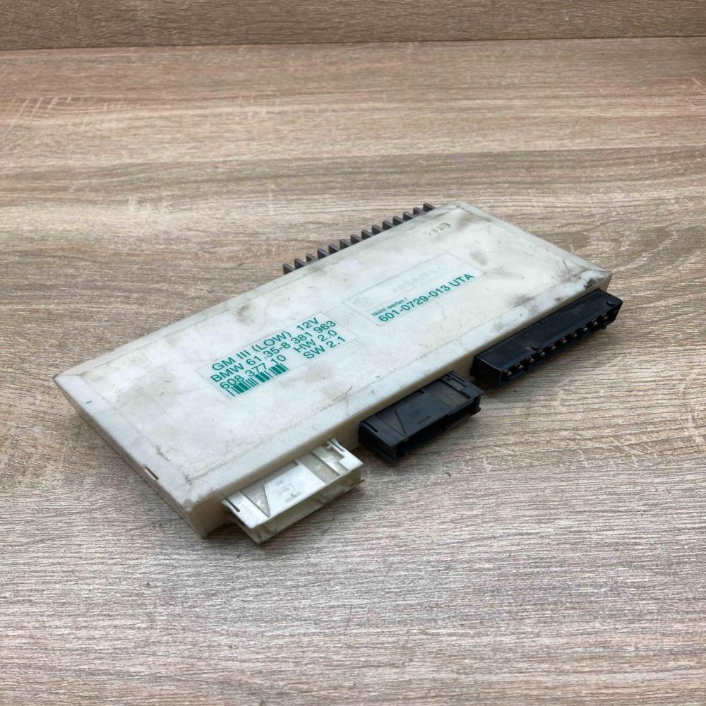 8381963 608377 10  Central body control module BMW 5 E39
