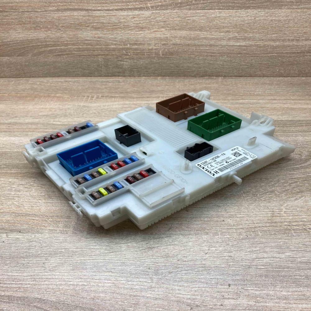 CG9T 14C256 FA 31314511AB  Central body control module Volvo V60