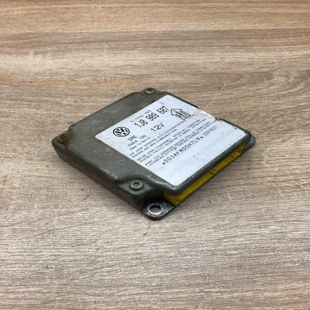 1J0909607 5WK4199  Airbag control unit/module Volkswagen Golf IV