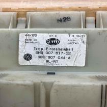 3B1907044A 5HB007617  Climate control unit Volkswagen PASSAT B5