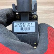 4B0959802B 101144 114  Rear door window regulator motor Audi A6 S6 C5 4B