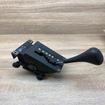 2012670905   Gear shifter/selector Mercedes-Benz 190 W201