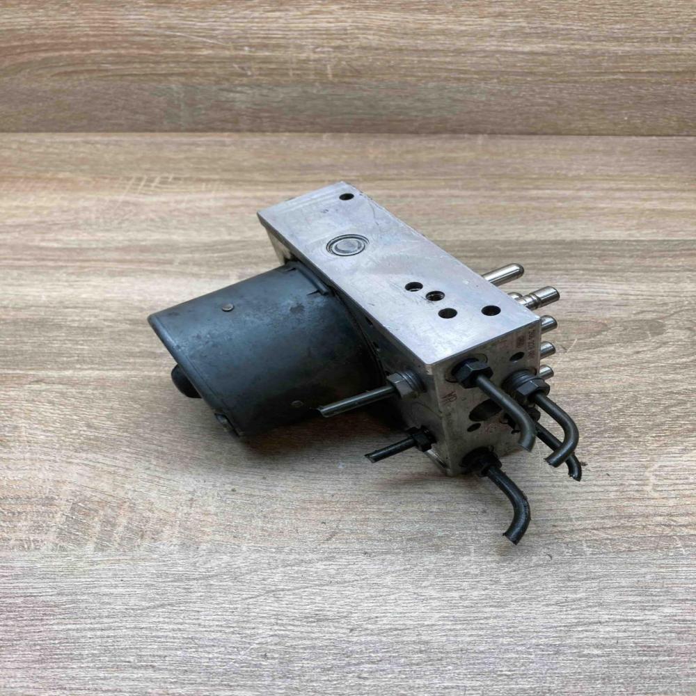 6756340 026522300  ABS Pump BMW 5 E39