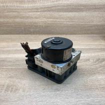 30672504A 4N51 2C25 EB  ABS Pump Volvo V50