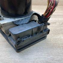 30672504A 4N51 2C25 EB  ABS Pump Volvo V50
