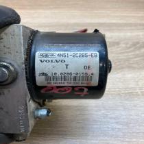 30672504A 4N51 2C25 EB  ABS Pump Volvo V50
