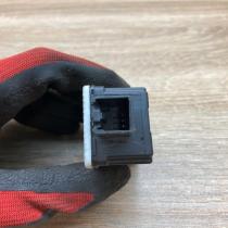 31252988 S180036007  Alarm control unit/module Volvo V70