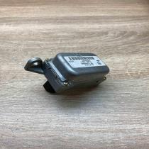 1K0907655B 100985 03204  ESP acceleration yaw rate sensor Volkswagen Golf V