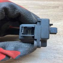 09180200 006587W  Air flap motor/actuator Saab 9-3 Ver2